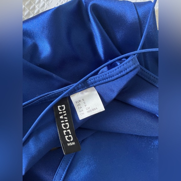 H&M Mini Dress - Picture 3 of 3